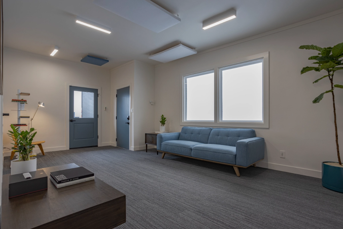 SR-1217 gallery image 13